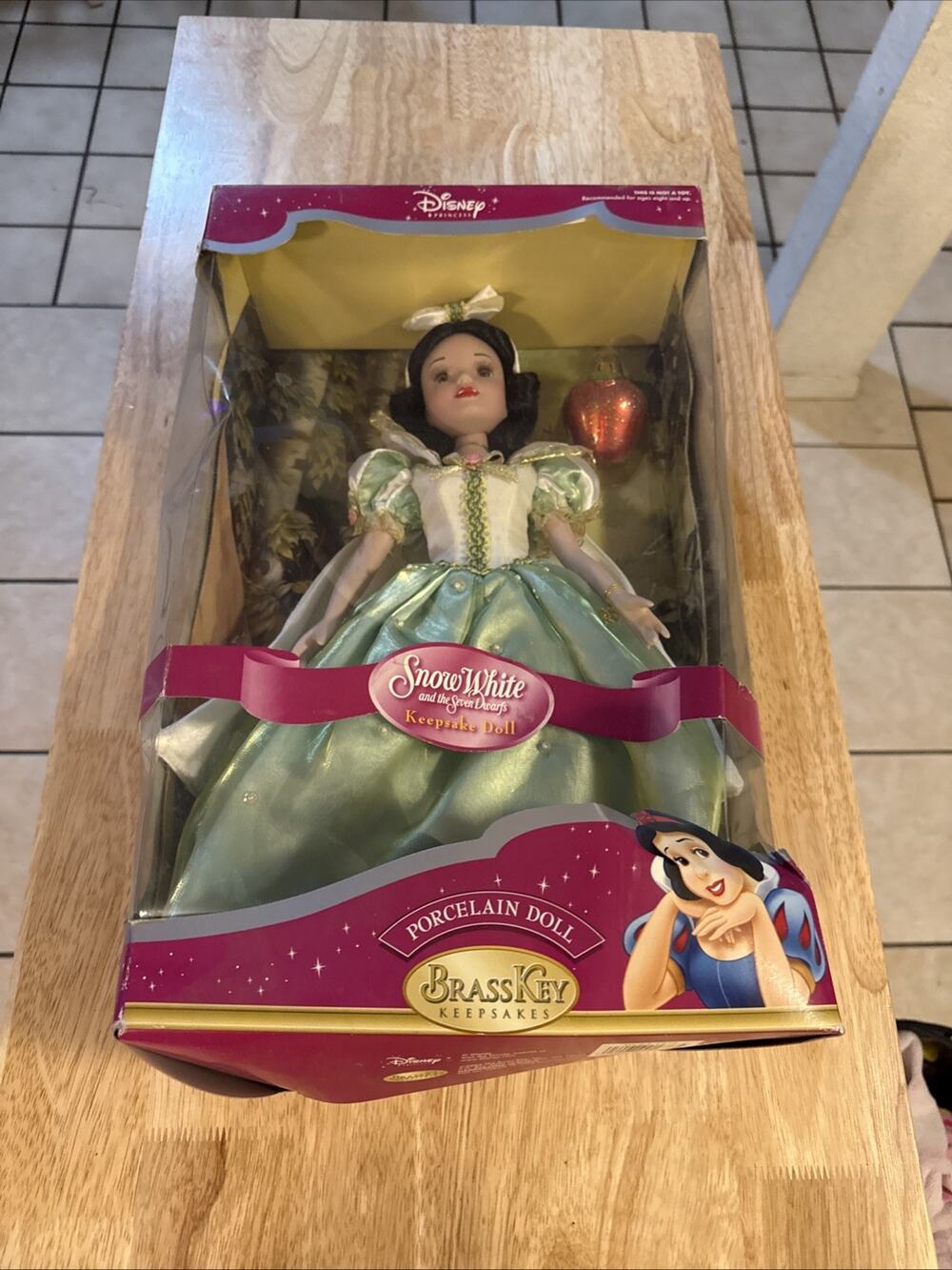 Disney Princess Snow White Brass Key Doll Green Dress - Pristine Condition